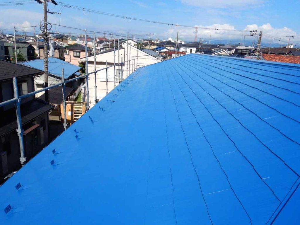 青い屋根がおすすめな理由とは？屋根を青色にする際の注意点もご紹介！