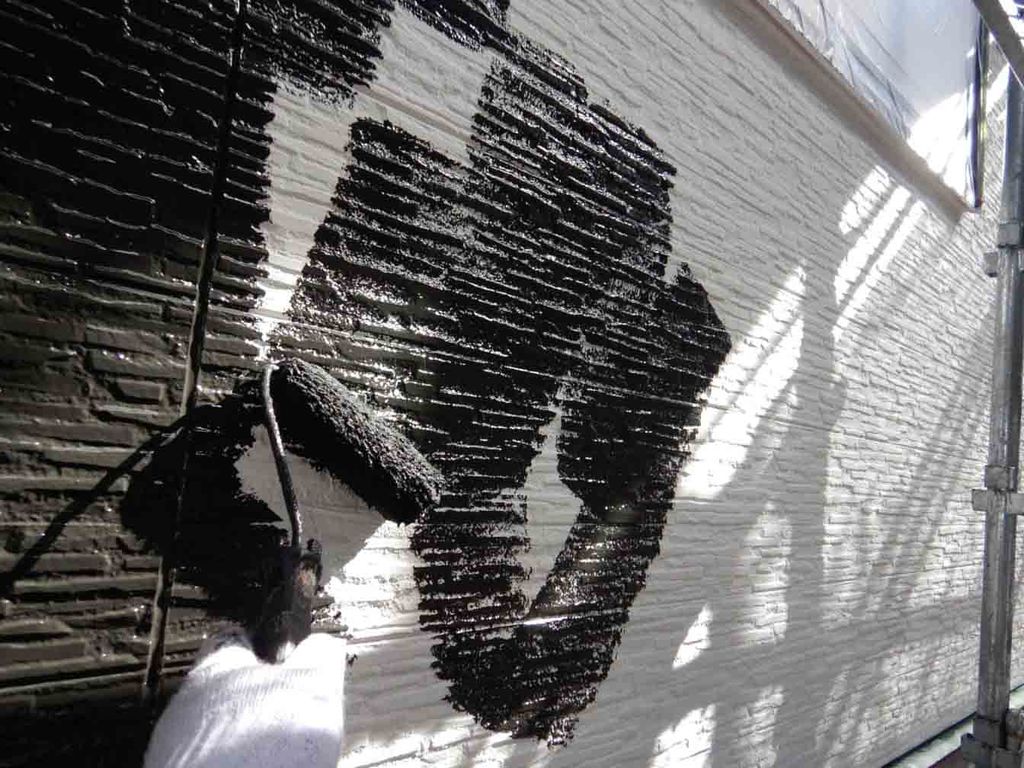 外壁塗装で断熱効果はある？断熱塗料の魅力やデメリットを紹介！