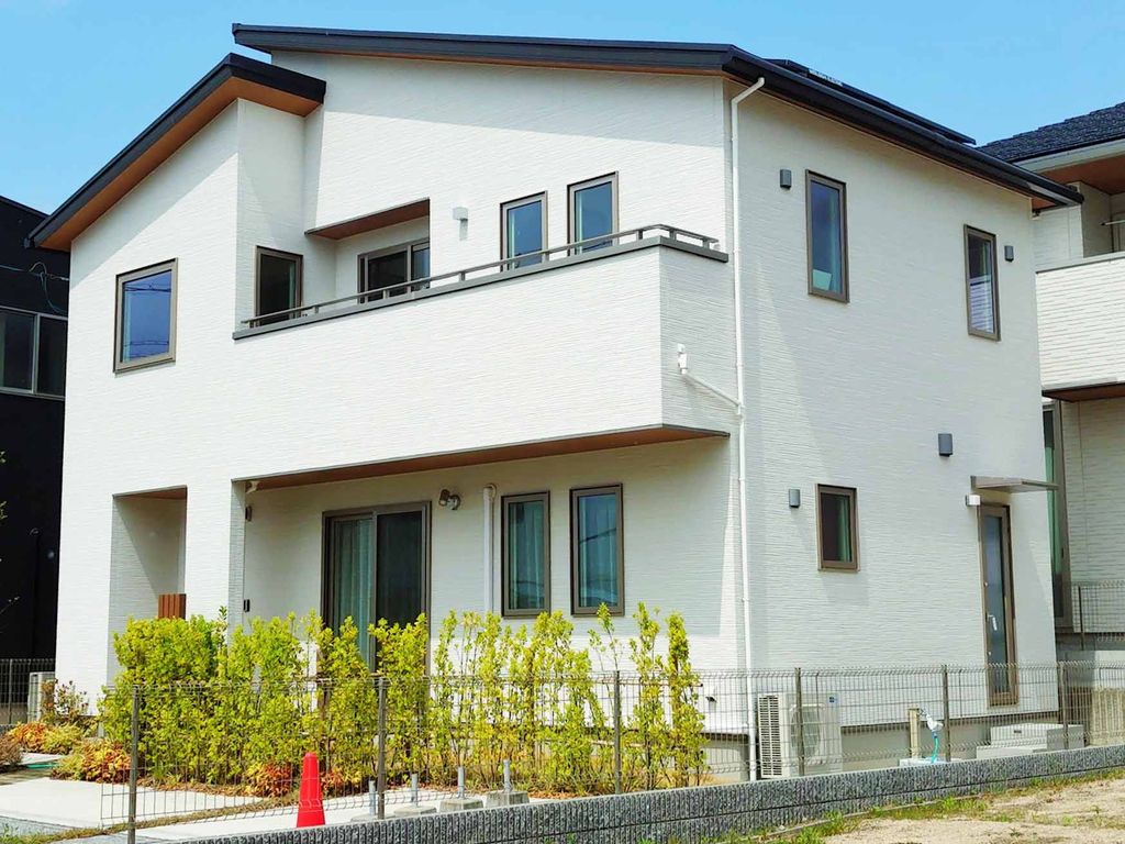 白い外壁にはさまざまな魅力があっておすすめ！メリットや注意点を紹介！