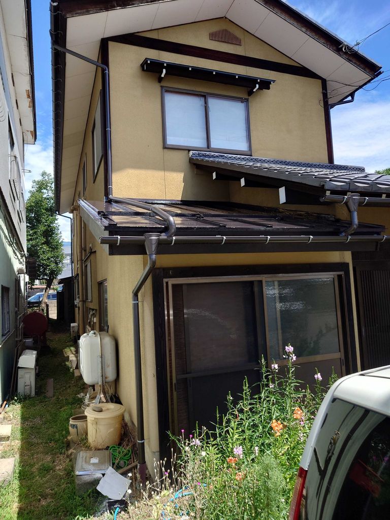 【中野市】屋根塗装～以前から塗替えを考えていたが、色々とタイミングが良くなく今になってしまった～