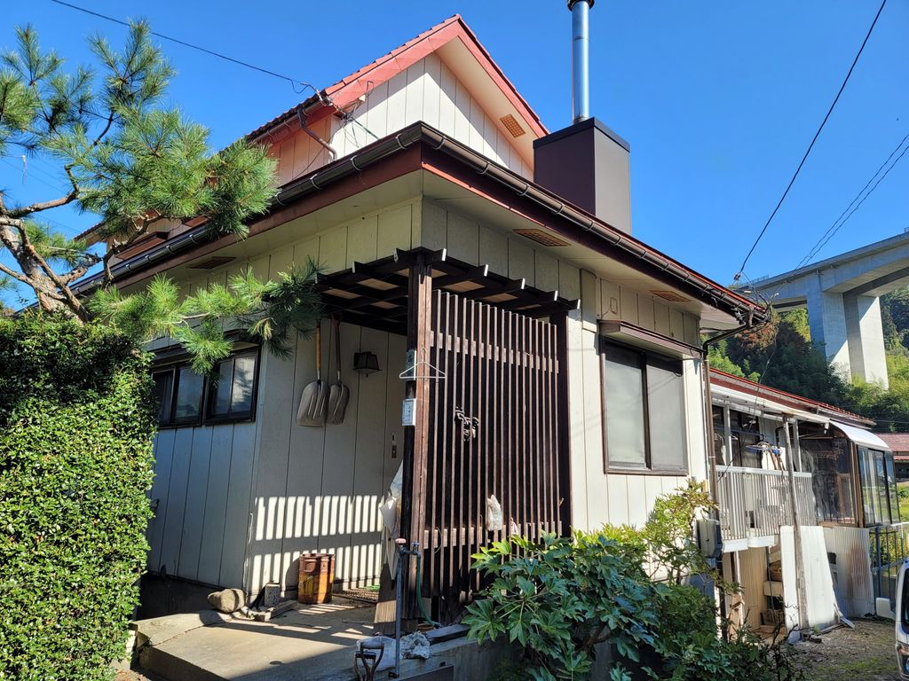 【中野市】雨樋取替え～今年の雪で雨樋が壊れた箇所があるので見て欲しい～